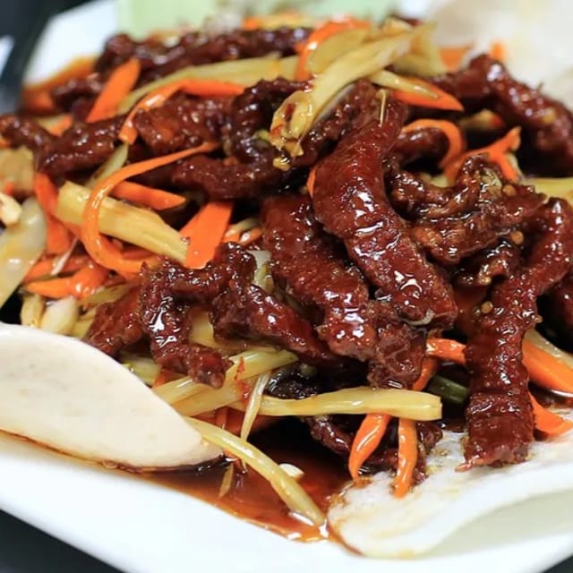 "Red Pepper" Beef Specialty.