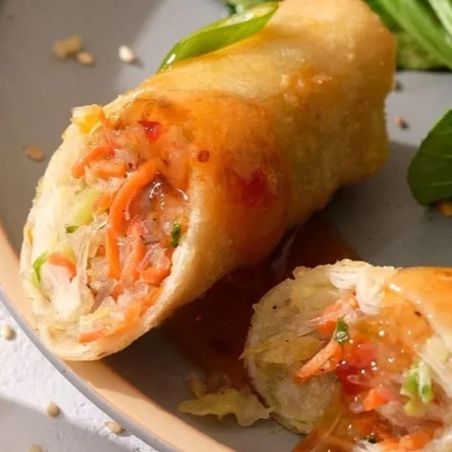 Vegetable Egg Rolls (2 Pieces).