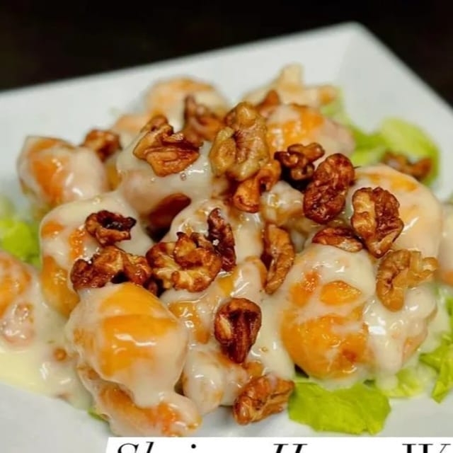 Shrimp with Honey Walnuts Specialty.